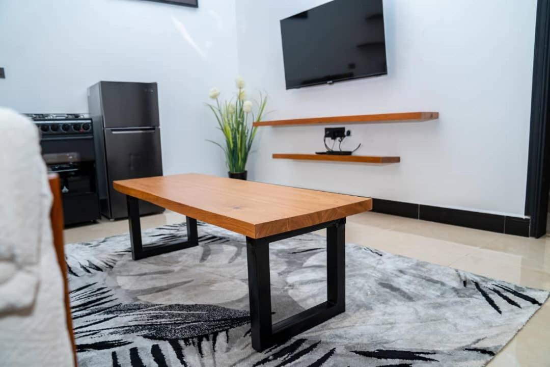 Unit Number 1 Apartment Nkunjila Ngoại thất bức ảnh