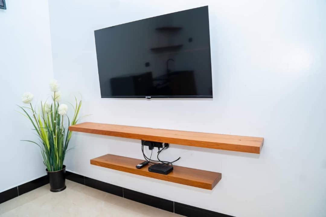 Unit Number 1 Apartment Nkunjila Ngoại thất bức ảnh